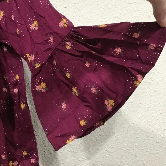 Old Navy Floral Boho Peasant Blouse L Ruffle Neck Bell Sleeves Ladder Lace Top - Picture 5 of 6